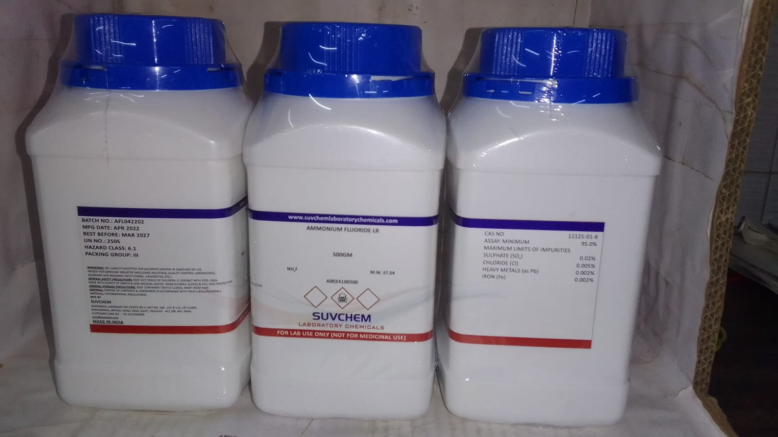 AMMONIUM FLUORIDE LR